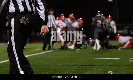 Calcio d'istruzione superiore durante una partita di calcio Foto Stock