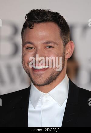 Will Young arriva per i 2011 Brit Awards all'O2 Arena di Londra. Foto Stock