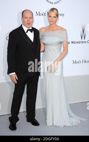 S.A.R. il Principe Alberto di Monaco e Charlene Wittstock arrivano all'amFAR Cinema Against Aids Gala, Hotel Du Cap, Eden Roc, Antibes. Foto Stock