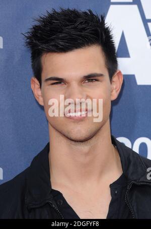 Taylor Lautner arriva al MTV Movie Awards 2011, Gibson Amphitheatre, Universal City, Los Angeles. Foto Stock