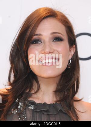 Mandy Moore con il premio per la migliore animazione ai National Movie Awards 2011 alla Wembley Arena, Londra. Foto Stock