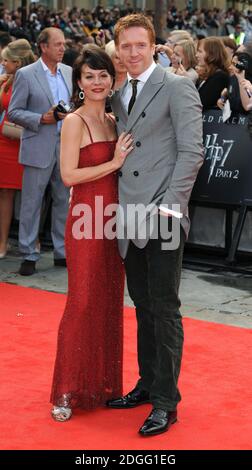 Helen McCrory e Damian Lewis alla prima mondiale di Harry Potter e dei doni di morte - parte 2, Trafalgar Square, Londra. Foto Stock