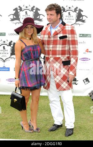 Nick Knowles e la fidanzata arrivano per il Duca di Essex Polo, Gayners Park, Essex. ... 09-07-2011 ... Foto di: Doug Peters/EMPICS Entertainment.URN:11169169 Foto Stock