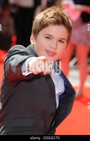 Theo Stevenson alla prima mondiale di Horrid Henry il film, BFI Southbank, Londra. Foto Stock