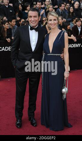 Jean Dujardin e Alexandra Lamy arrivano per l'84° Academy Awards al Kodak Theatre di Los Angeles. Foto Stock