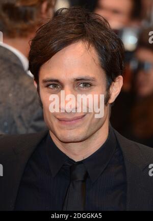 Gael Garcia Bernal che arriva al Gala Screening di Amour, tenuto al Palais de Festival, parte del 65° Festival di Cannes. Foto Stock