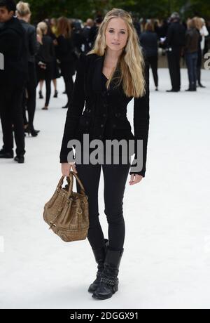 Florence Brudenell-Bruce al Burberry Prorsum Catwalk Show, Hyde Park. Parte della London Fashion Week SS13, Londra. Foto Stock