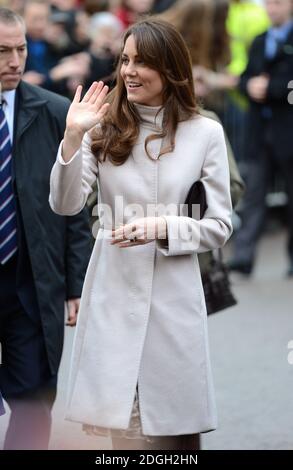 Il Duca e la Duchessa di Cambridge visitano la Guildhall e il centro di Cambridge. Foto Stock