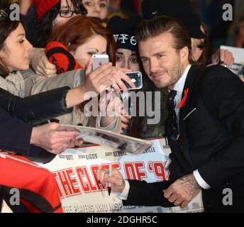 David Beckham arriva alla prima mondiale della classe 92, Odeon West End, Leicester Square, Londra. Foto Stock