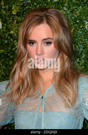 Suki Waterhouse che arriva alla 60° sera Standard Theatre Awards, il Palladium Theatre, Londra. Foto Stock