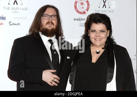 Iain Forsyth e Jane Pollard arrivano al London Critics Circle Film Awards 2015, The May Fair Hotel di Londra. Il credito fotografico dovrebbe essere: Doug Peters EMPICS Entertainment Foto Stock