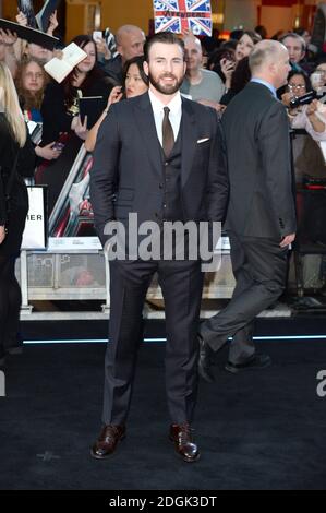 Chris Evans (Steve Rogers/ Captain America) partecipa alla Marvel Avengers: The Age of Ultron European Film Premiere tenutasi al cinema VUE di Westfield, Londra Foto Stock