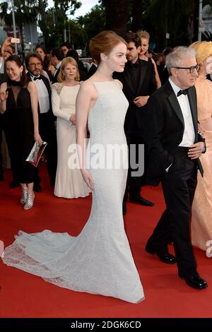 Woody Allen e Emma Stone partecipano alla prima irrazionale dell'uomo che si svolge durante il 68° Festival de Cannes, che si tiene al Grand Theatre Lumiere, Palais des Festivals, Cannes, Francia (credito obbligatorio: Doug Peters/EMPICS Entertainment) Foto Stock