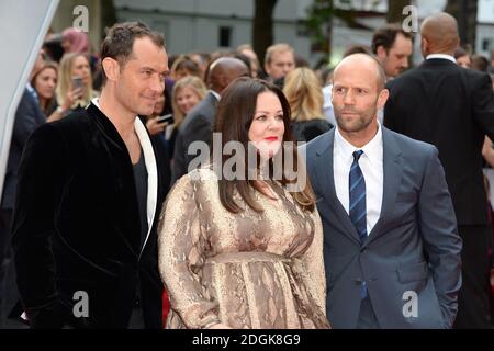 Jude Law, Melissa McCarthy e Jason Statham partecipano alla prima europea di Spy tenutasi al cinema Odeon Leicester Square, Londra. (Credito obbligatorio: DOUG PETERS/EMPICS Entertainment) Foto Stock