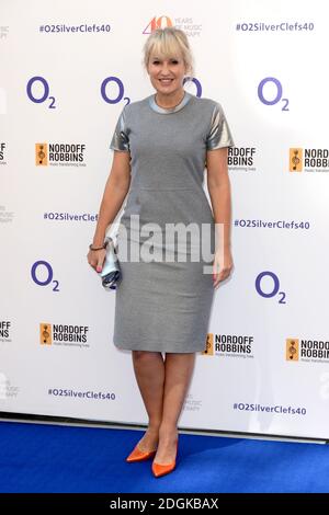 Nicki Chapman partecipa al Nordoff Robbins O2 Silver Clef Awards 2015, tenutosi presso il Grosvenor House Hotel, Park Lane, Londra. (Credito obbligatorio: DOUG PETERS/EMPICS Entertainment) Foto Stock