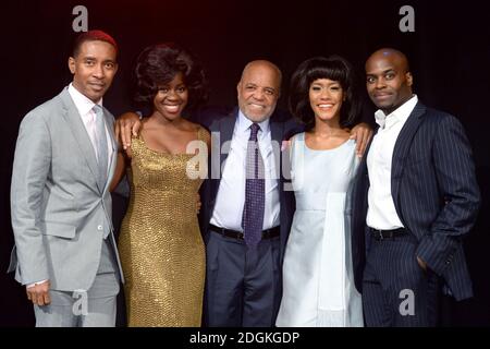 Il regista Charles Randolph-Wright, Aisha Jawando, Berry Gordy, Lucy St Louis e Cedric Neal frequentano la fotocellula 'Motown the Musical' all'Hospital Club di Londra. Foto Stock