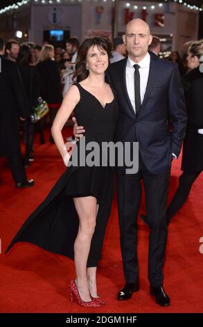 Liza Marshall e Mark strong partecipano alla prima mondiale di Grimsby tenutasi a Odeon Cinema, Leicester Square, Londra Foto Stock