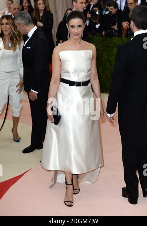 Livia Firth al Metropolitan Museum of Art Met Gala 2016, a New York City, USA. Il credito fotografico dovrebbe essere: Doug Peters/EMPICS Entertainment Foto Stock
