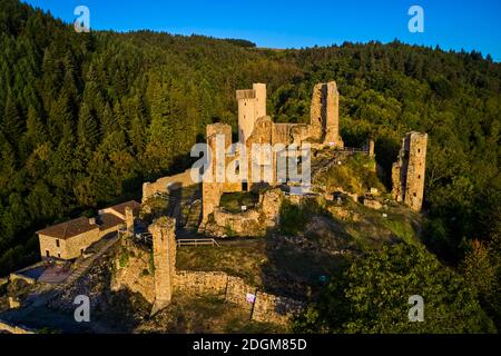 Francia, alta Loira (43), Bas-en-Basset, Castello di Rochebaron, Valle della Loira, (vista aerea) Foto Stock