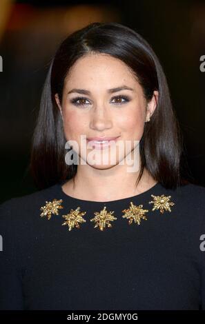 Meghan Markle arriva alla prima mondiale di 'The Hunger Games: Catching Fire', Odeon Cinema, Leicester Square, Londra, 11 novembre 2013. Il credito fotografico dovrebbe essere: Doug Peters/EMPICS Entertainment Foto Stock