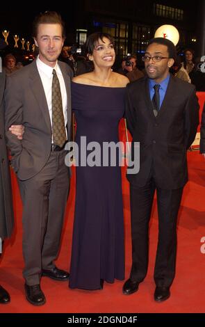 Edward Norton, Rosario Dawson e Spike Lee alla 25th Hour Premiere alla Berlin Film Premiere. Lunghezza completa. Â©Doug Peters/allaction.co.uk Foto Stock