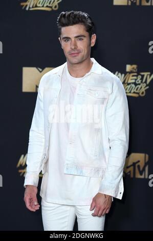 Zac Efron partecipa al MTV Movie and TV Awards 2017 tenutosi presso il Shrine Auditorium di Los Angeles, USA. Il credito fotografico dovrebbe essere: Doug Peters/EMPICS Entertainment. Foto Stock