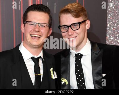 Harry Reid e Jamie Borthwick partecipano ai British SOAP Awards 2017, tenuti al Lowry Theatre, a Salford, Manchester. Il copyright della foto dovrebbe leggere Doug Peters/EMPICS Entertainment Foto Stock