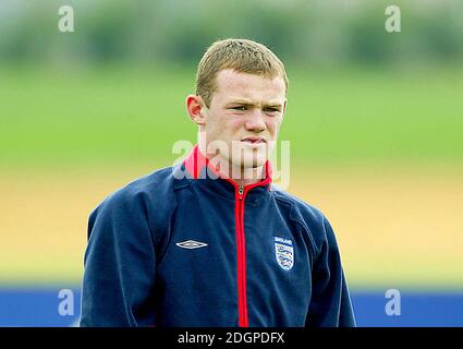 Wayne Rooney della squadra inglese si allenano per i amichevoli contro la Svezia all'Arsenal's Training Ground, a nord di Londra Foto Stock