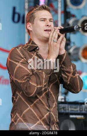 Lee Ryan apparso al BRMB's Party in the Park, Cannon Hill Park, Birmingham. Doug Peters/allactiondigital.com Foto Stock