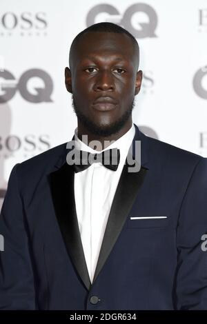 Stormzy partecipa al GQ Men of the Year Awards 2017 tenutosi presso il Tate Modern di Londra. Il credito immagine dovrebbe essere: Doug Peters/Empics Entertainment Foto Stock