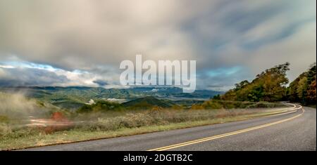 Mattina alba ove blu Ridge parkway montagne Foto Stock