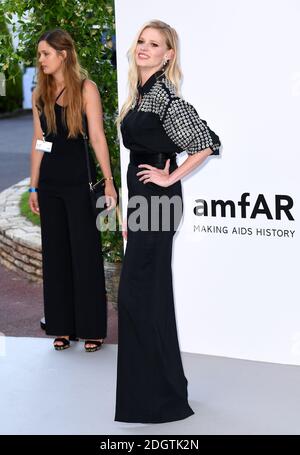 Lara Stone partecipa al 25° galà amFAR tenutosi al Hotel du Cap-Eden-Roc a Antibes come parte della 71 Festival del Cinema di Cannes Foto Stock