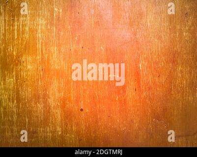Uno sfondo di legno dipinto e graffiato Foto Stock