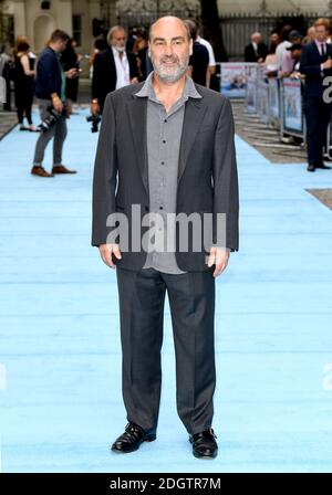 Il regista Oliver Parker partecipa alla prima del nuoto con gli uomini tenuta a Curzon Mayfair, Londra. Il credito fotografico dovrebbe essere: Doug Peters/EMPICS Foto Stock