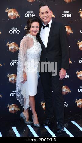 Shirley Ballas e Craig Revel-Horwood arrivano al lancio del tappeto rosso Strictly come Dancing 2018, BBC Broadcasting House, Londra. Il credito fotografico dovrebbe essere: Doug Peters/EMPICS Foto Stock