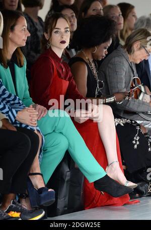 Louisa Connolly-Burnham in prima fila al J. JS Lee Catwalk Show, parte della London Fashion Week, 180 The Strand, Londra. Il credito fotografico dovrebbe essere: Doug Peters/EMPICS Foto Stock