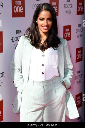 Mandip Gill frequenta la prima del Doctor Who tenuta al Light Cinema al Moor, Sheffield. Il credito immagine dovrebbe essere: Doug Peters/EMPICS Foto Stock