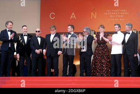 Giles Martin, David Furnish, Bernie Taupin, Elton John, Taron Egerton, direttore Dexter Fletcher, Bryce Dallas Howard, Richard Madden, e il produttore Adam Bohling alla prima di Rocketman, tenutasi al Grand Theatre Lumiere durante il 72nd Festival di Cannes. Il credito fotografico dovrebbe essere: Doug Peters/EMPICS Foto Stock