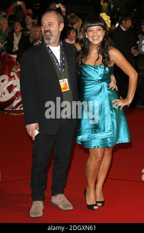 Lily Allen e Keith Allen in arrivo ai 2007 Brit Awards, Earls Court, West London. Foto Stock