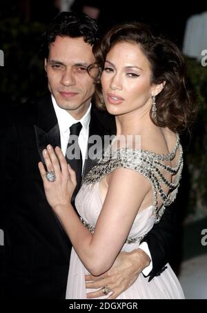 Jennifer Lopez e Marc Anthony partecipano al Vanity Fair Party Oscar Party di Los Angeles il 25/02/2007. Foto Stock