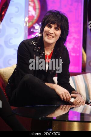 Noel Fielding del Mighty Boosh, raffigurato durante il Charlotte Church Show, Show 2, Series 2, registrato presso il BBC Television Center per il canale 4. Data di trasmissione: 22.00 ore, 02/03/2007. Foto Stock