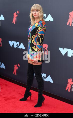 Taylor Swift in arrivo al MTV Video Music Awards 2019, tenuto presso il Prudential Center di Newark, NJ. Il credito fotografico dovrebbe essere: Doug Peters/EMPICS Foto Stock