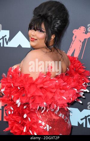 Lizzo arriva al MTV Video Music Awards 2019, tenuto al Prudential Center di Newark, NJ. Il credito fotografico dovrebbe essere: Doug Peters/EMPICS Foto Stock