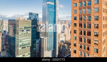 Vista aerea degli edifici nel centro di Manhattan, NY Foto Stock