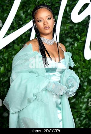 Rihanna frequentando il Fashion Awards 2019 presso la Royal Albert Hall, Kensington Gore, Londra. Foto Stock