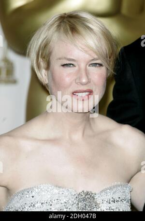 Renee Zellweger agli ottanta Academy Awards, che si sono tenuti al Kodak Theatre su Hollywood Boulevard a Los Angeles. Foto Stock