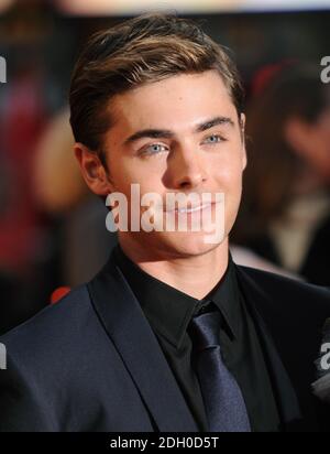 Zac Efron arriva alla prima inglese di High School Musical 3, Senior Year, Empire Cinema, Leicester Square, Londra. Foto Stock