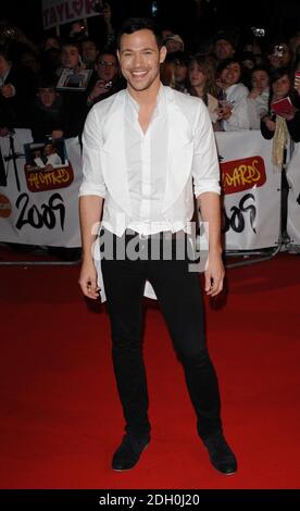 Will Young arriva al Brit Awards 2009, Earls Court, Londra. Foto Stock