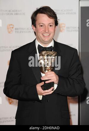 ** SOGGETTO A EMBARGO: NON PER PUBBLICAZIONE PRIMA DELLE 2130 GMT DOMENICA APR. 26 2009 ** David Mitchell con il premio per la migliore performance commedia per Peep Show al British Academy Television Awards al Royal Festival Hall nel centro di Londra. Foto Stock