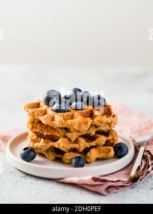 Salutari waffle OAT senza glutine. Copia spazio Foto Stock